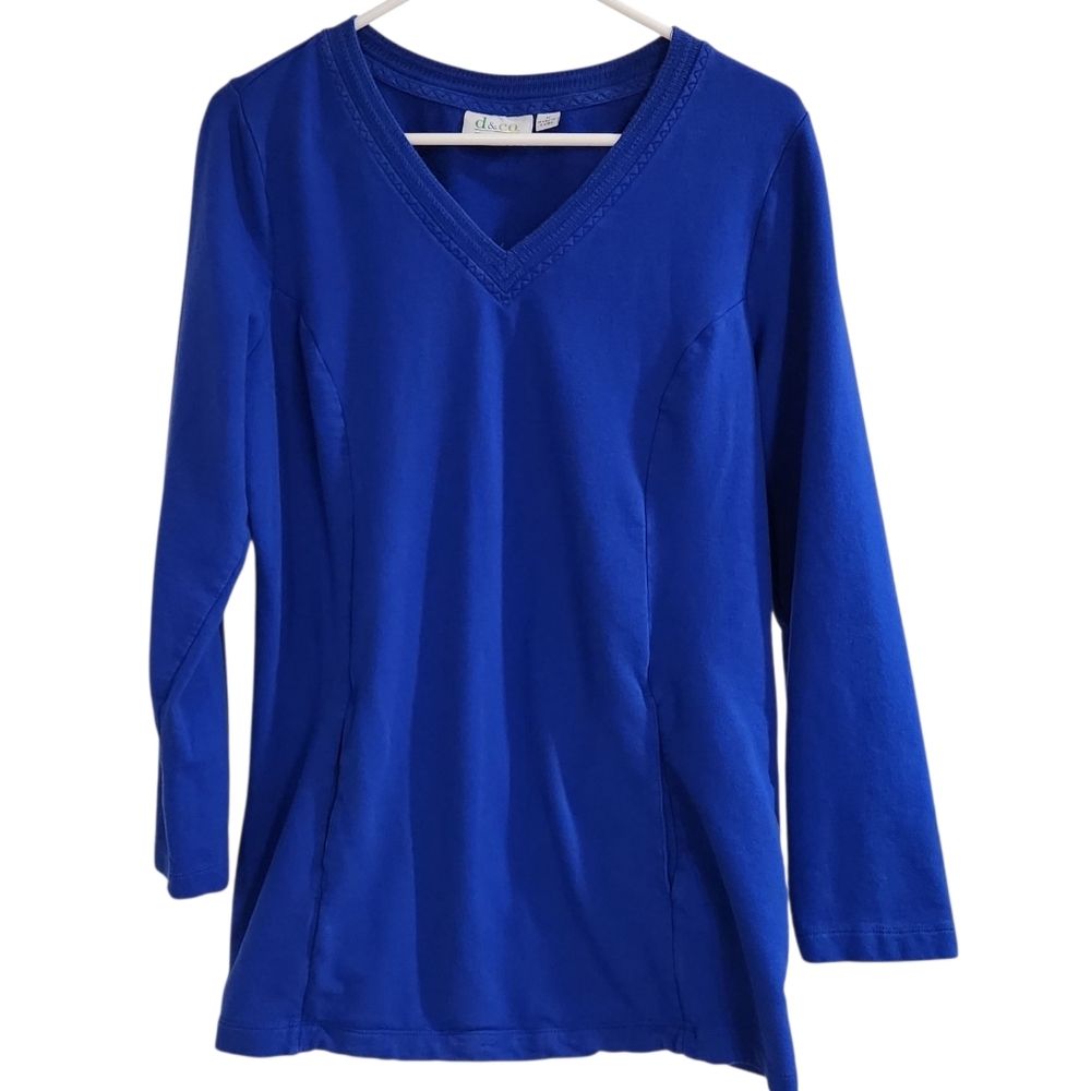 Denim & Co. active women's Sz M Blue Long Sleeve v-neck top with pockets